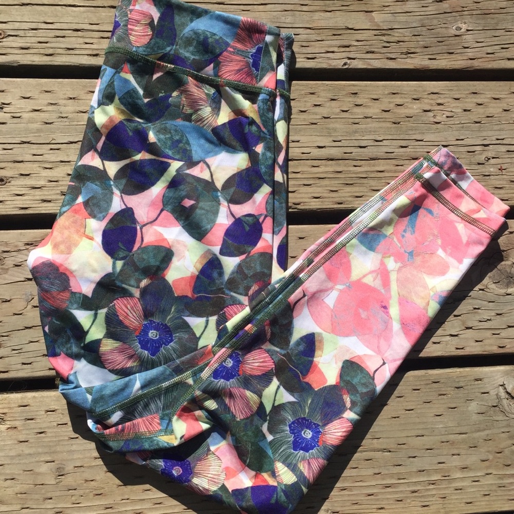 Anthropologie Pure + Good floral leggings